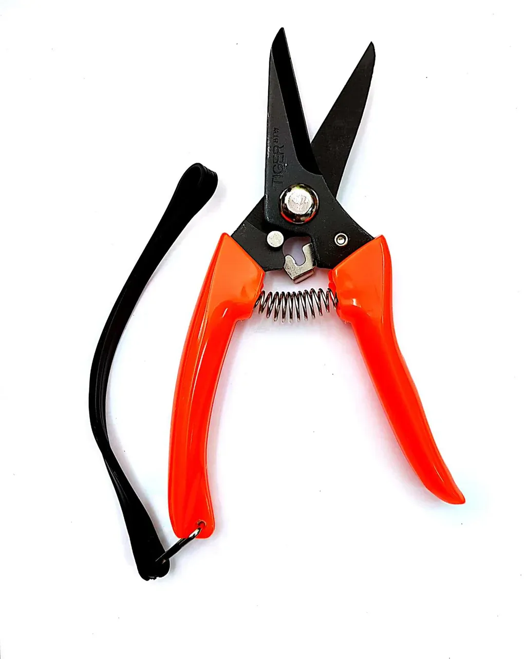 https://etalk.com.mv/etalks3/upload/Tiger_Pruning_Shear_702_1_1024x_52e0b7c338.webp